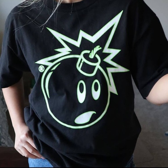 The hundreds - Picture 2 of 3